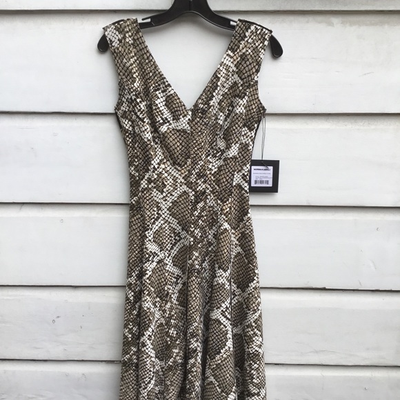 Norma Kamali reversible flared Grace knee length dress python print/flowers XS - Picture 9 of 12